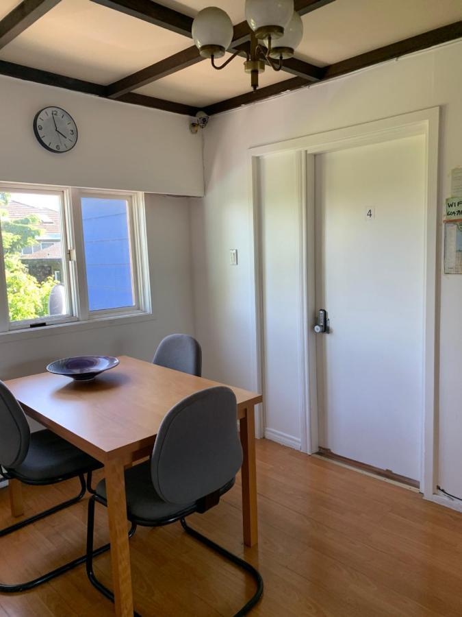 Vancouver Backpacker House - 10 Min Walk To Metrotown Skytrain Station Μπέρναμπι Εξωτερικό φωτογραφία