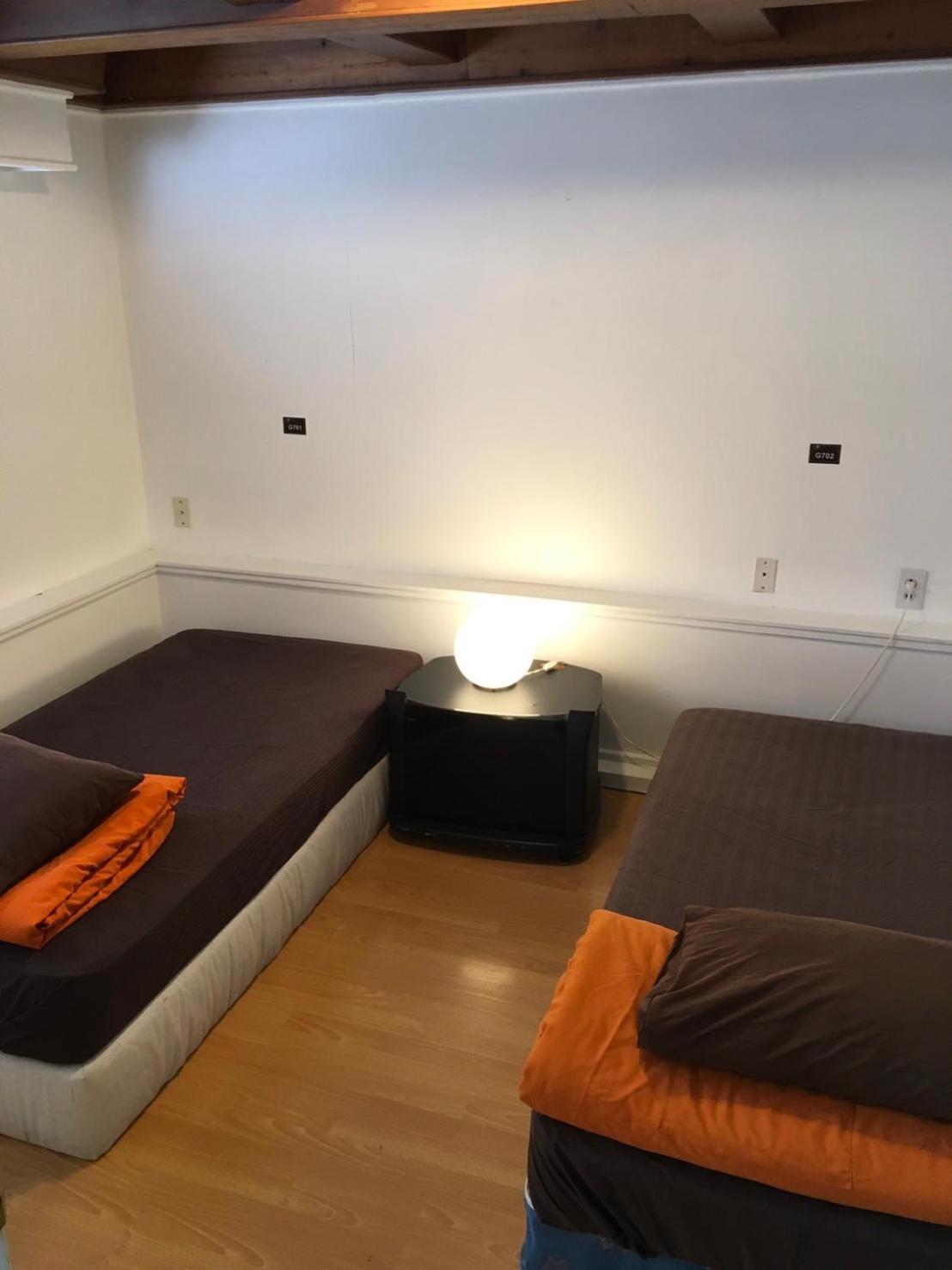 Vancouver Backpacker House - 10 Min Walk To Metrotown Skytrain Station Μπέρναμπι Εξωτερικό φωτογραφία